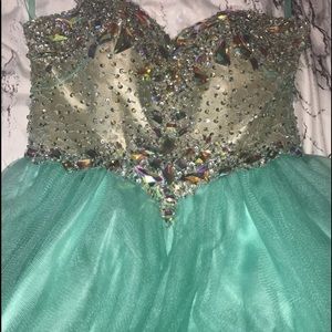 Prom/homecoming dress